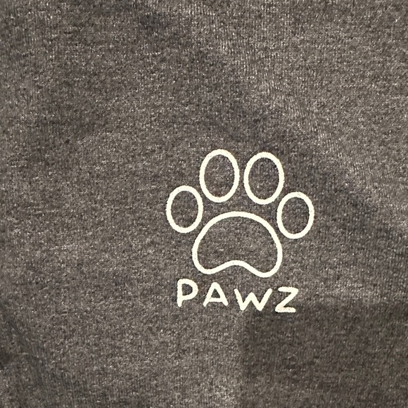 PAWZ Women’s Charcoal Crewneck Sweater. NWOT - Picture 2 of 4